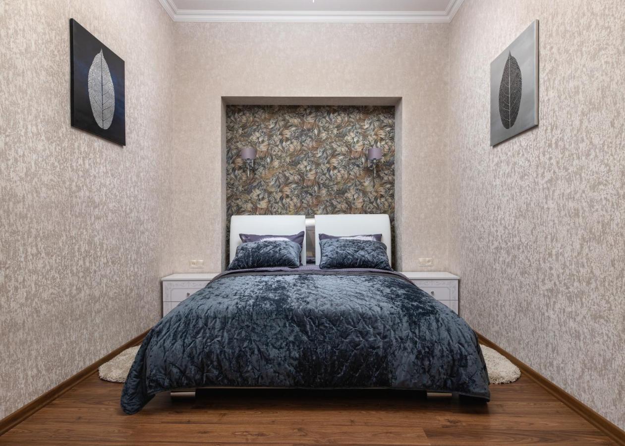 Historic Apartment Sofia In The Old Town 리비프 외부 사진