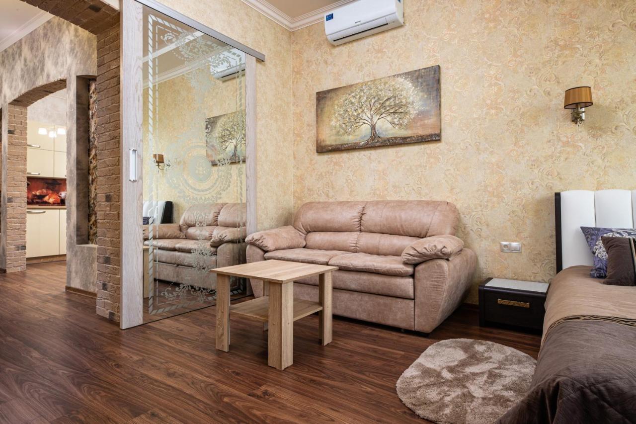 Historic Apartment Sofia In The Old Town 리비프 외부 사진