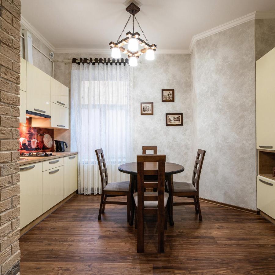 Historic Apartment Sofia In The Old Town 리비프 외부 사진