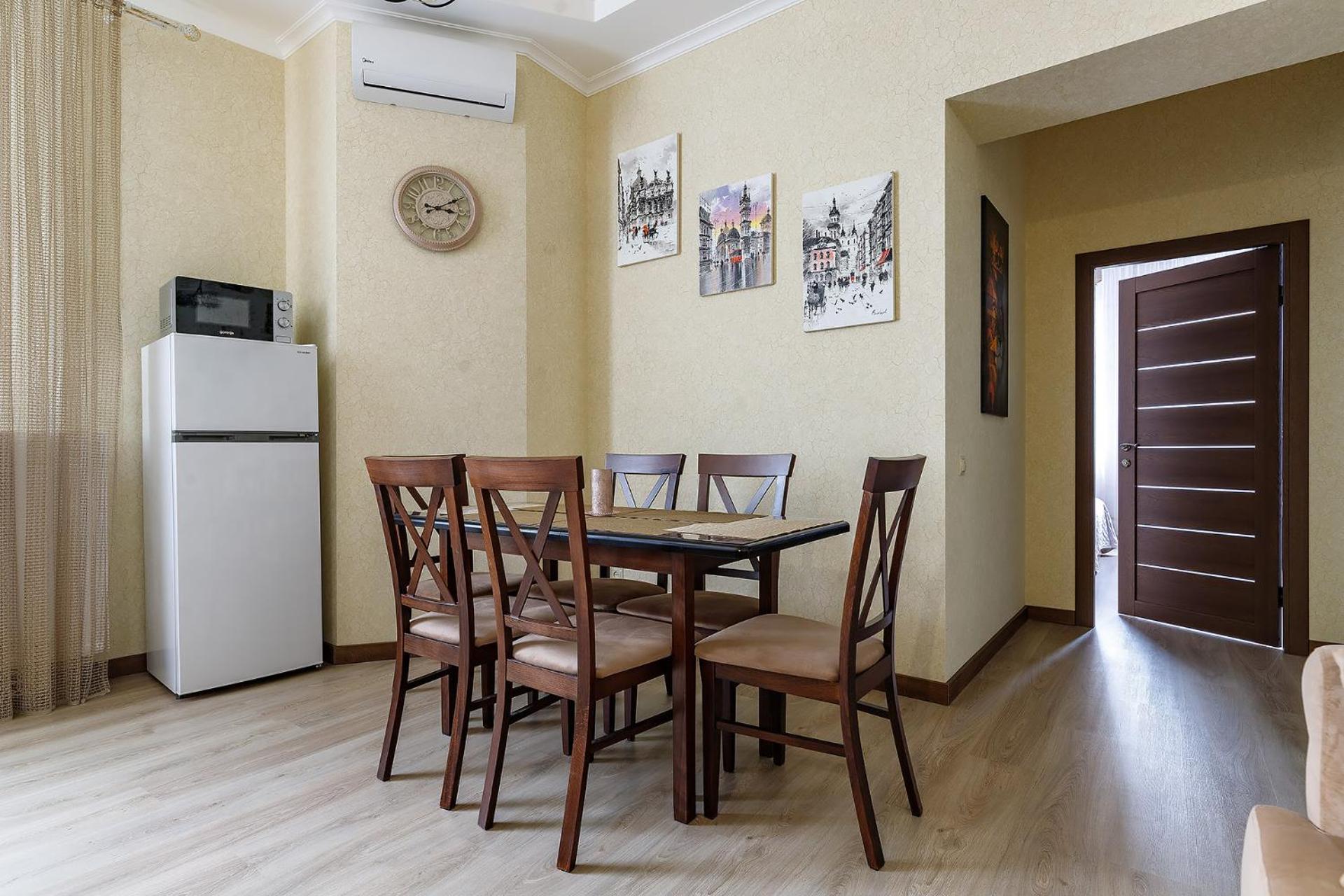 Historic Apartment Sofia In The Old Town 리비프 외부 사진